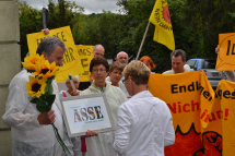  Protestaktion gegen das Endlagersuchgestez - 03.07.13, Stuttgart