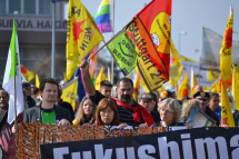 b_215_215_16777215_0_0_images_stories_akt15_150308-demo-fukushima-neckarwestheim_150308_-_Demo_AKW__Neckarwestheim_005.jpg